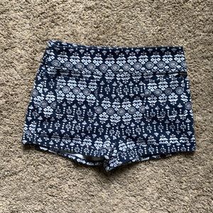 stretchy hollister tribal patterned shorts